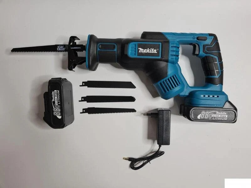 Makita Aku Ručna Testera Lisicarka 168V + 2 Baterije